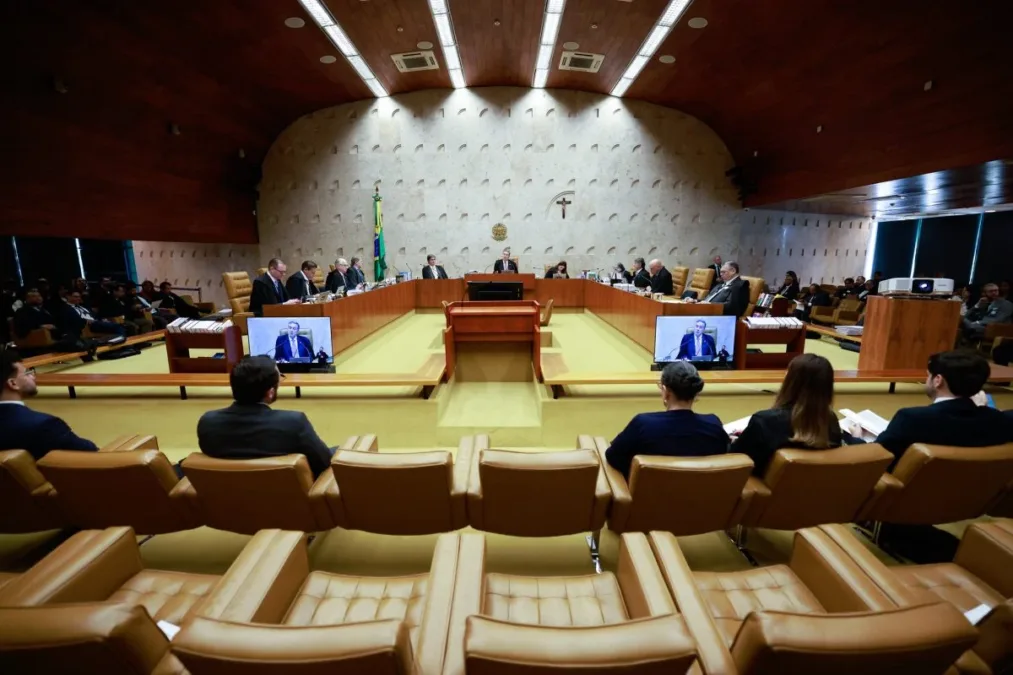 STF forma maioria para suspender leis municipais que proibiam linguagem neutra