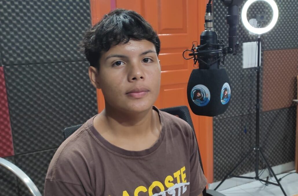 Jovem de Sena Madureira conquista o Brasil com vídeos autênticos do cotidiano amazônico