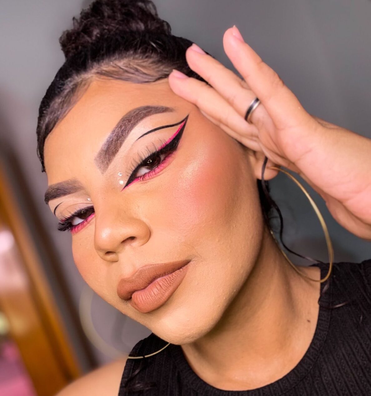 Jovem de Sena Madureira conquista espaço como maquiadora: conheça Francirlanny Alves