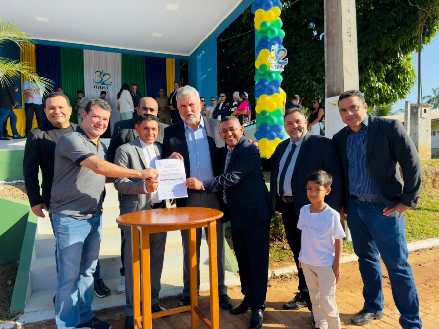 Petecão celebra festividades e destina R$ 670 mil para o Mercado do Agricultor em Porto Walter