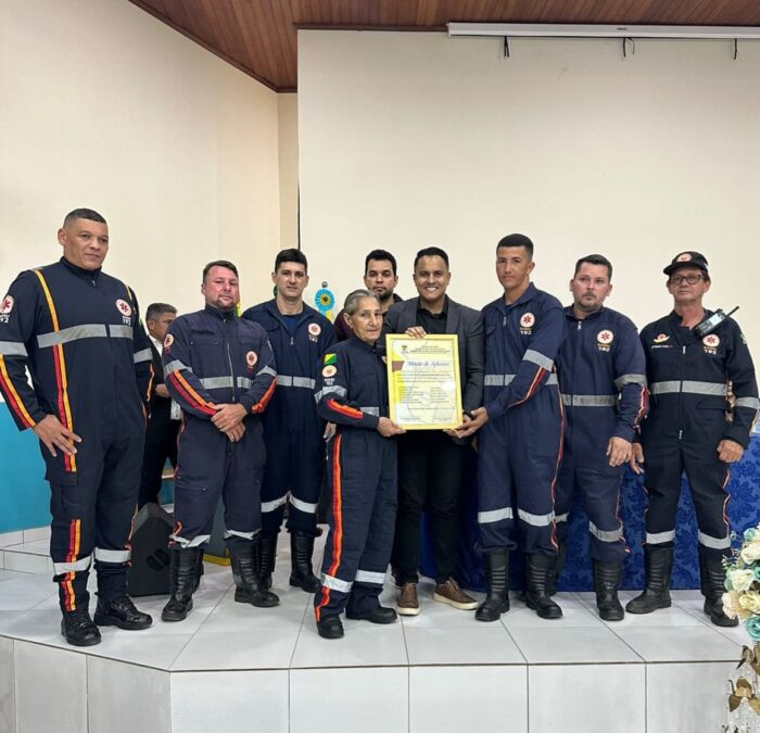 Por indicação de Elvis Dany, equipe do SAMU recebe Moção de aplausos da Câmara de Sena Madureira