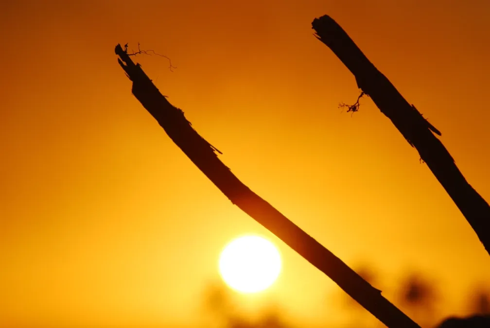 Acre com previsão de calor e chance de chuvas isoladas nesta terça-feira