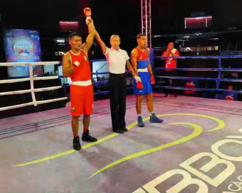 Com nocaute no 3º round, acreano Breno Roque estreia com vitória no Campeonato Brasileiro de Boxe