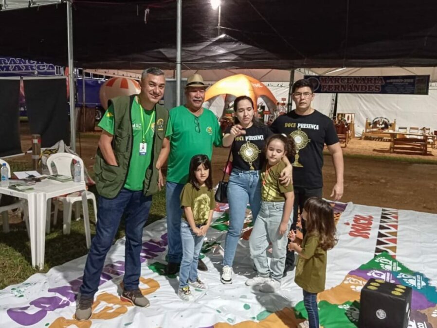 Governo leva ações de educação ambiental à feira de negócios em Sena Madureira