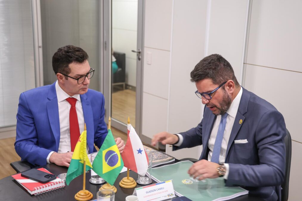 Governador Gladson Cameli apresenta plano emergencial de enfrentamento às enchentes ao Ministro das Cidades em Brasília