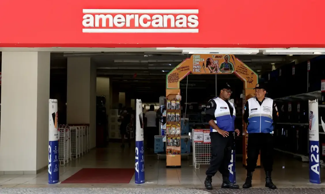 PF cumpre mandados de prisão contra ex-diretores da Americanas por fraude contábil
