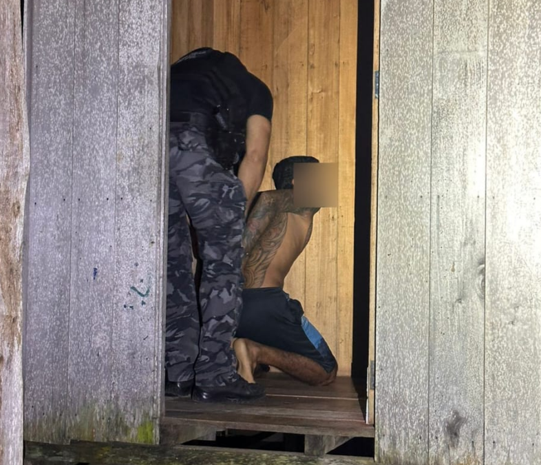 Homem é Preso em Cruzeiro do Sul por suspeita de tráfico de drogas