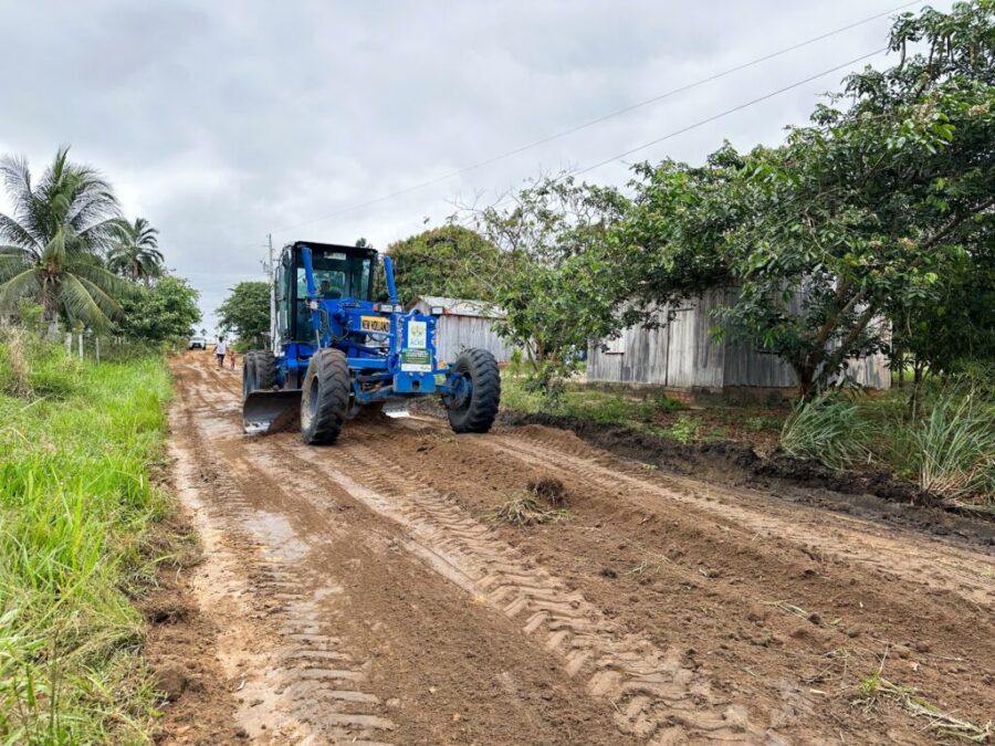 Deracre e Prefeitura de Mâncio Lima promovem melhorias de acesso à Comunidade Pé da Terra
