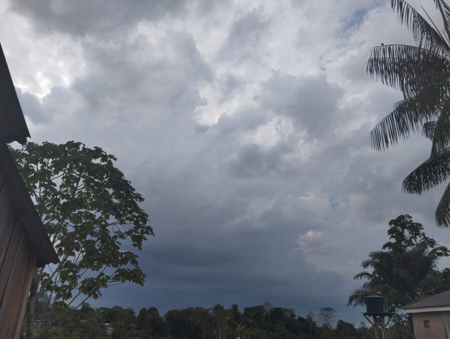 Previsão do tempo no Acre: Sábado abafado com possibilidade de chuvas esparsas