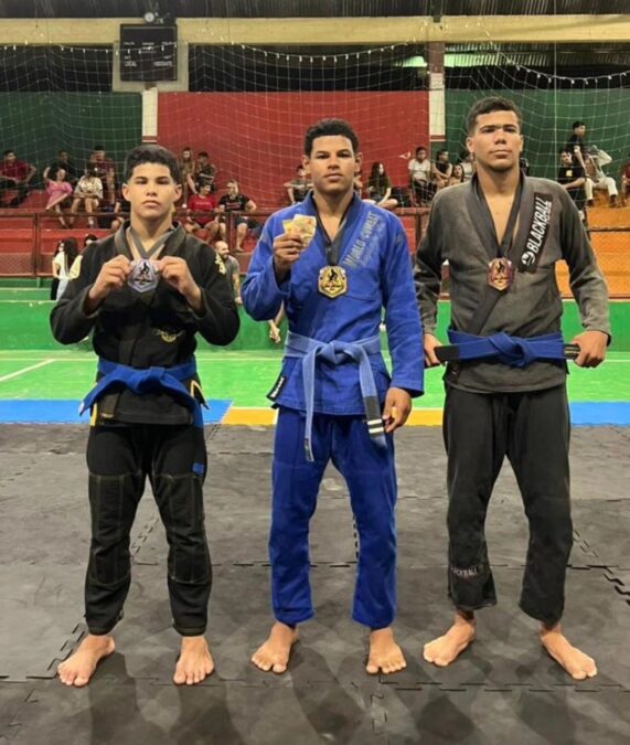 Jovem de Sena Madureira conquista título de campeão de Jiu-Jitsu em Tarauacá