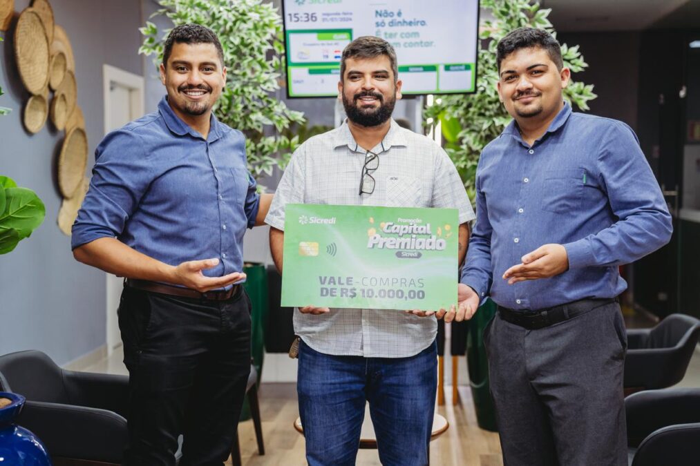 Sicredi Biomas lança a promoção Capital Premiado e associado de Cruzeiro do Sul é contemplado com um vale compras de dez mil reais
