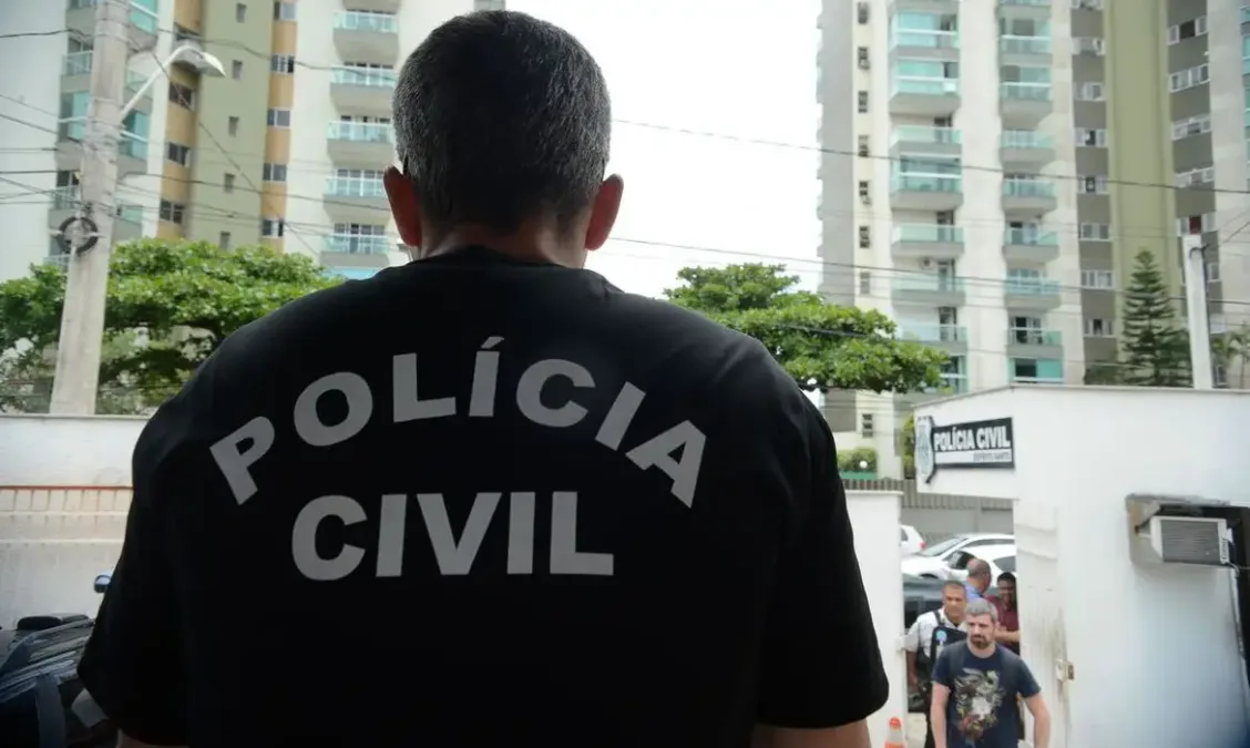 Polícia realiza operação contra facções criminosas no RJ e AM