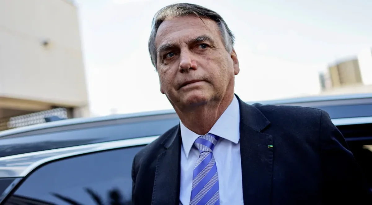PF investiga participação de Bolsonaro em esquema de desvio de R$ 6,8 milhões em presentes recebidos durante mandato