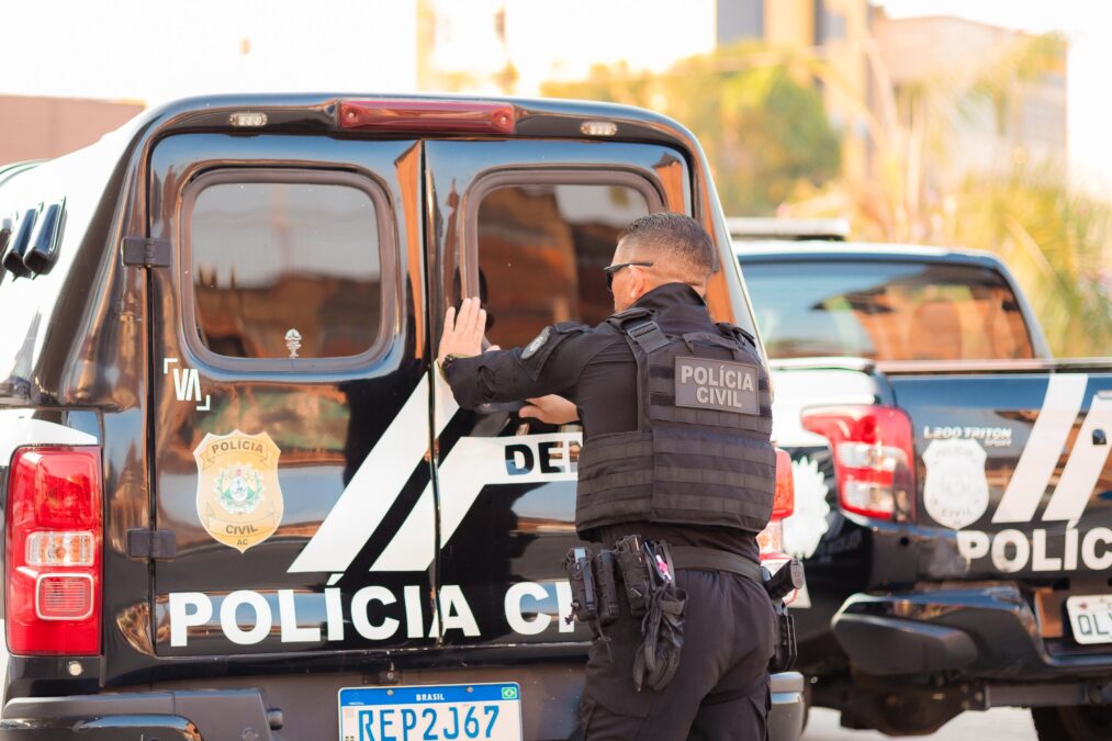 Polícia Civil do Acre prende em flagrante suspeito de roubo a mercado em Cruzeiro do Sul