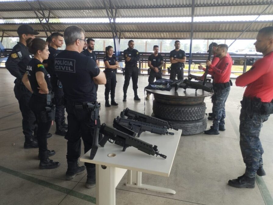 Polícia Civil do Acre realiza curso de capacitação para procedimentos táticos de escolta