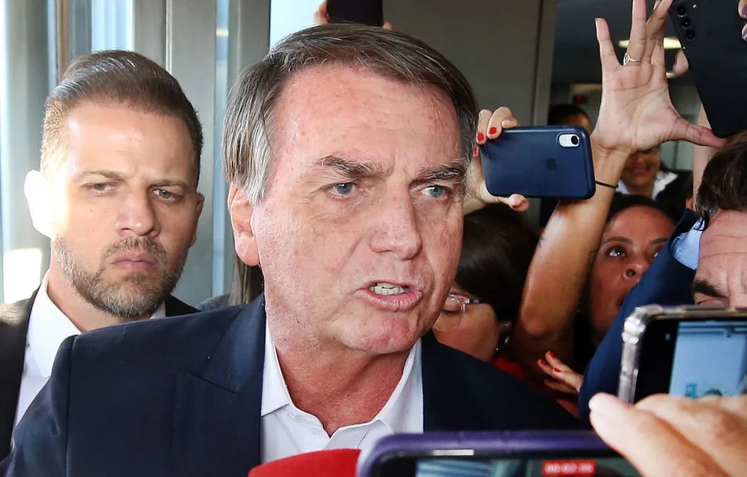 Bolsonaro pede que PGR arquive caso das joias, após decisão a favor de Lula