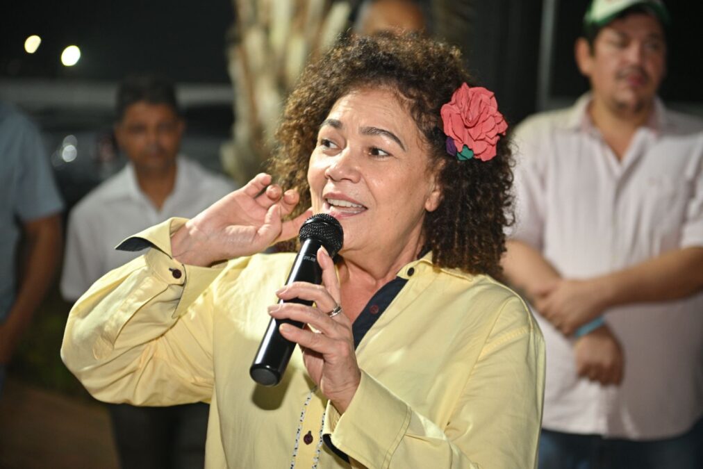 Perpétua Almeida garante R$ 2 milhões em equipamentos para produtores