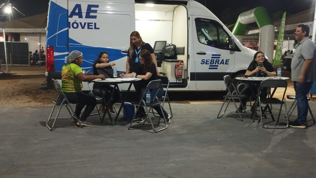 SEBRAE traz inovação na primeira noite da ExpoSena em Sena Madureira