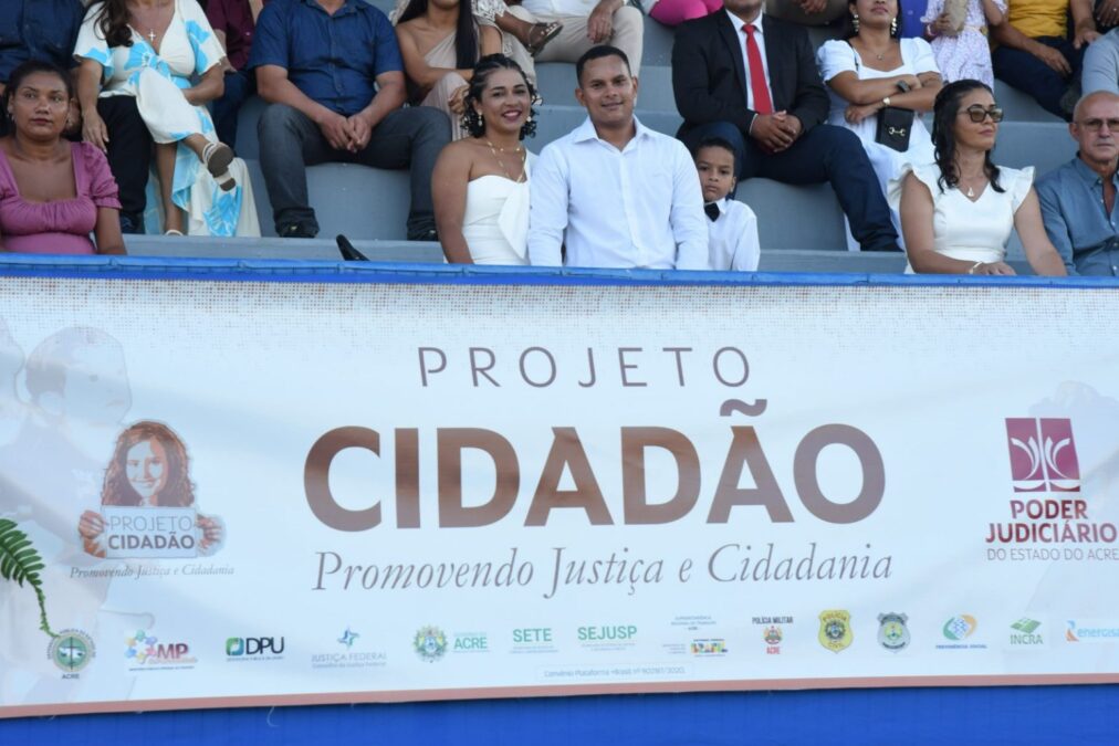 Casamento Coletivo do Projeto Cidadão oficializa 500 uniões na Expoacre 2024