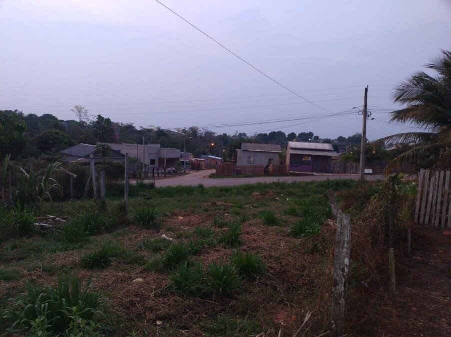Moradores denunciam abandono em Rua do bairro Eugênio Areal, em Sena Madureira