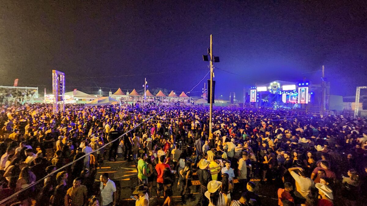 ExpoSena 2024: MPAC investiga suspeita de superfaturamento em cachês de artistas