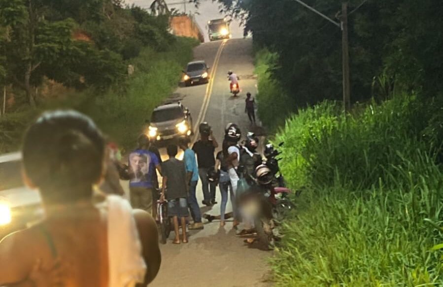 Dois homens presos e acidente de trânsito deixam vítimas em Sena Madureira; Veja