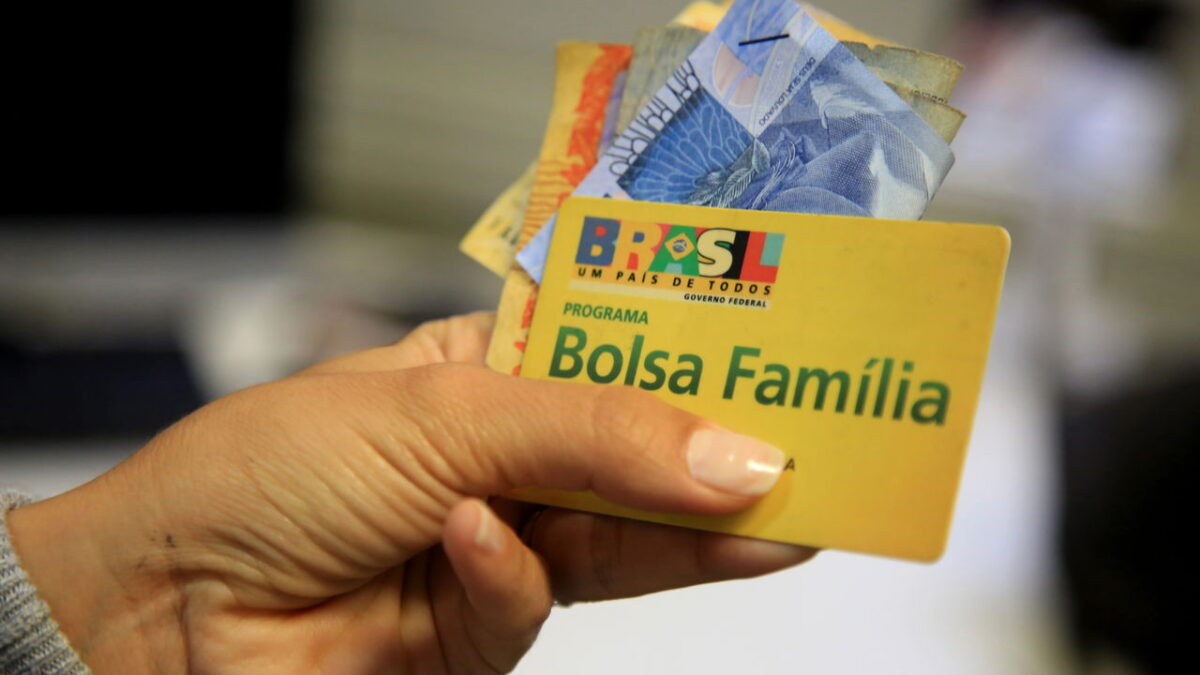 Beneficiários com NIS final 6 recebem Bolsa Família nesta segunda-feira