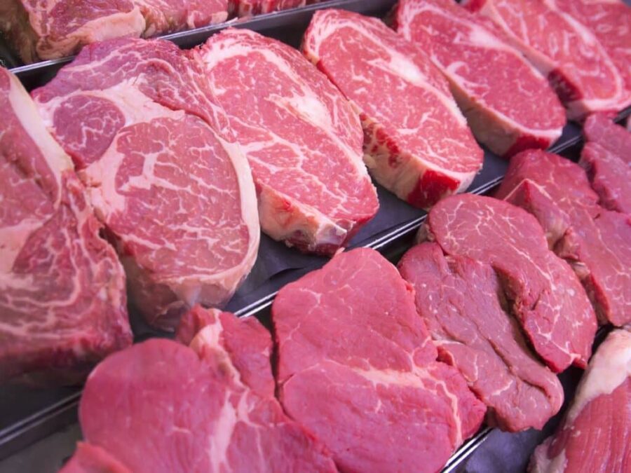 Governo brasileiro reage à investigação da China sobre carne bovina e prepara defesa