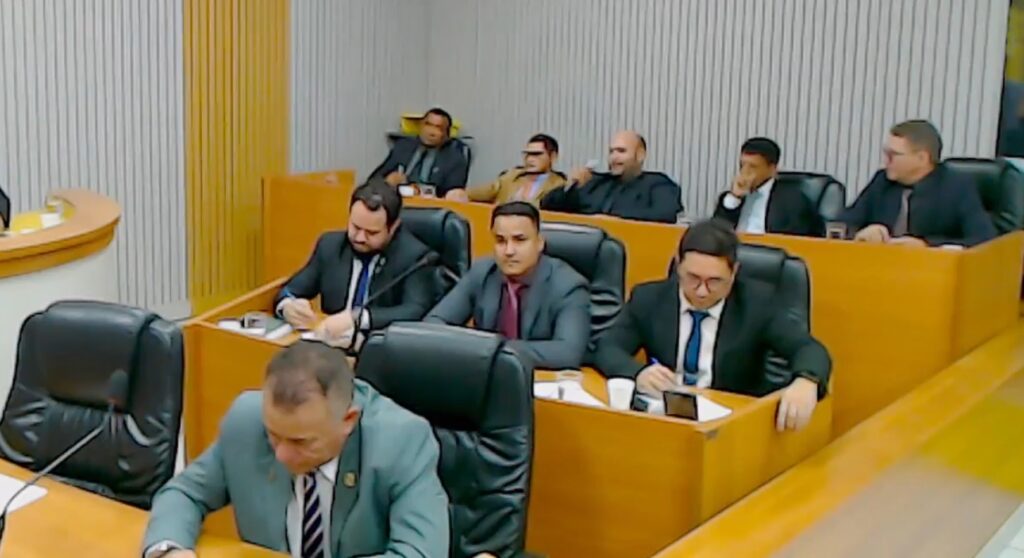 Câmara Municipal de Sena Madureira aprova LOA com 40% de suplementação