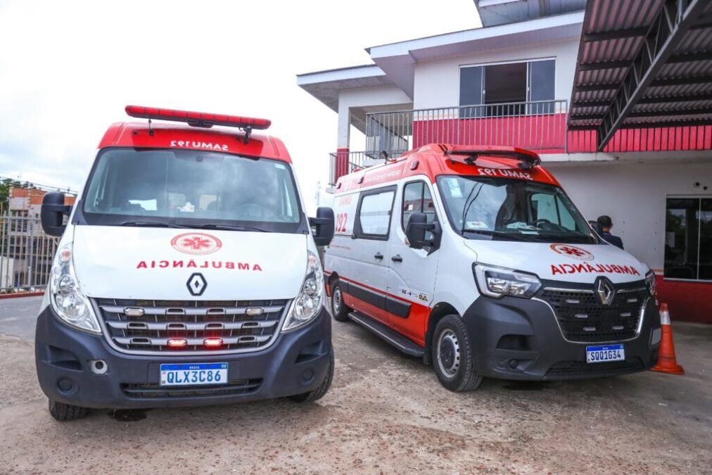 Estado entrega ambulâncias e equipamentos ao Samu no Juruá