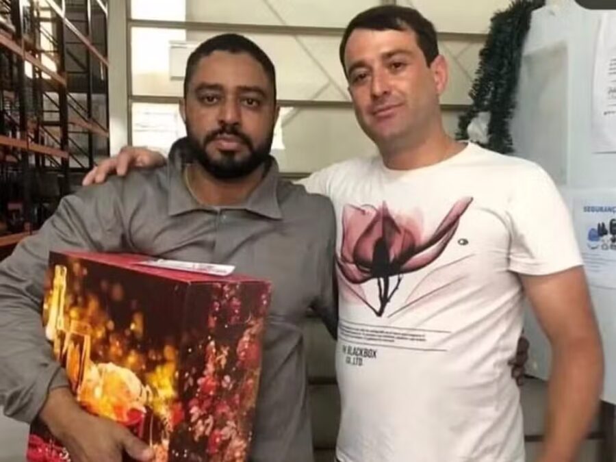 Funcionário que matou patrão durante confraternização foi informado da demissão no evento, afirma PM