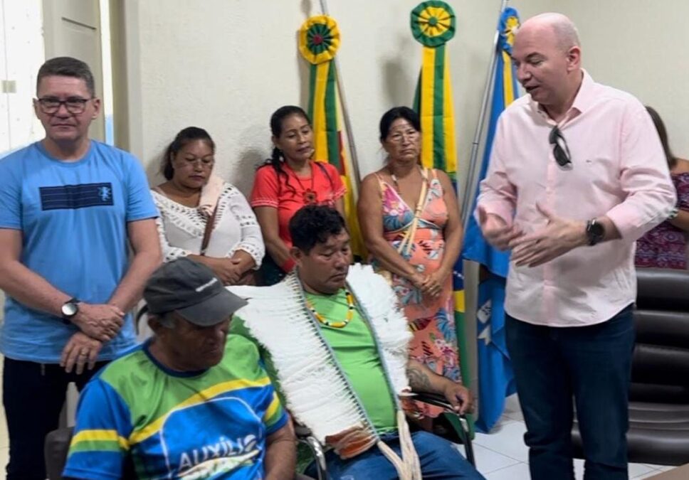 Momento histórico: Prefeito Gerlen Diniz anuncia criação da Secretaria dos Povos Indígenas em Sena Madureira