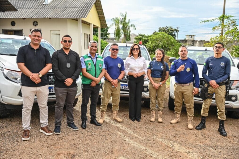 Governo do Acre entrega 10 novas caminhonetes e investe em segurança e ressocialização no Sistema Socioeducativo