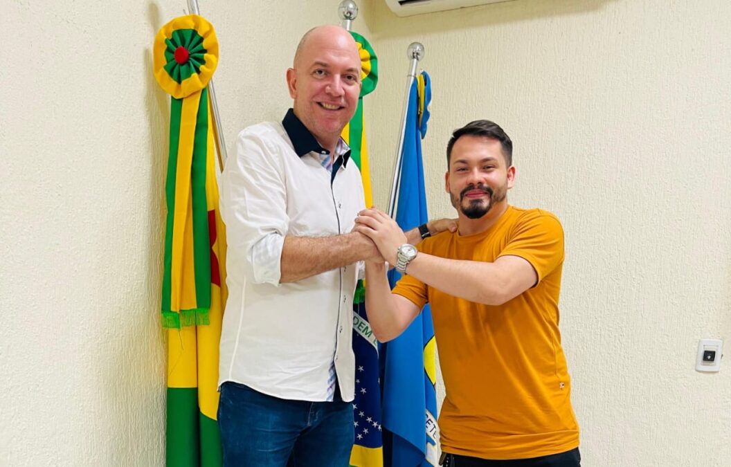 Dr. Maycon Moreira é convidado por Gerlen para ser líder do prefeito na Câmara de Sena Madureira