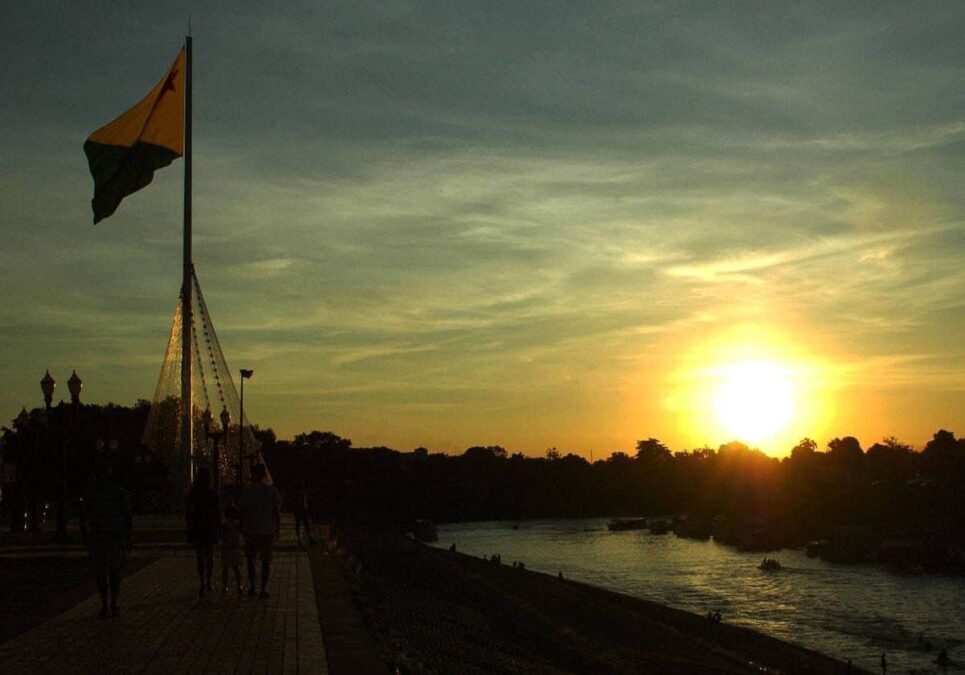 Sexta-feira quente e ventilada no Acre, com sol e poucas nuvens