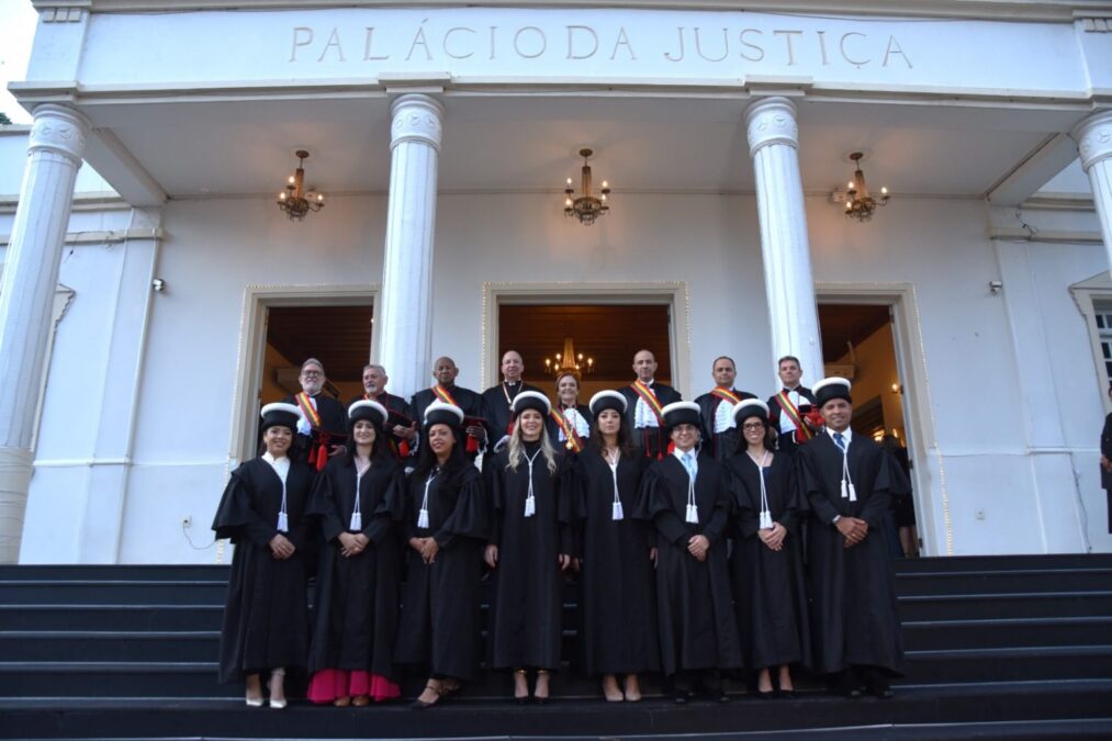 Tribunal de Justiça do Acre empossa oito novas juízas e juízes de Direito substitutos