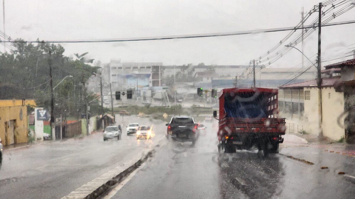 Última semana de fevereiro terá chuvas diárias e possível elevação dos rios no Acre, diz Friale