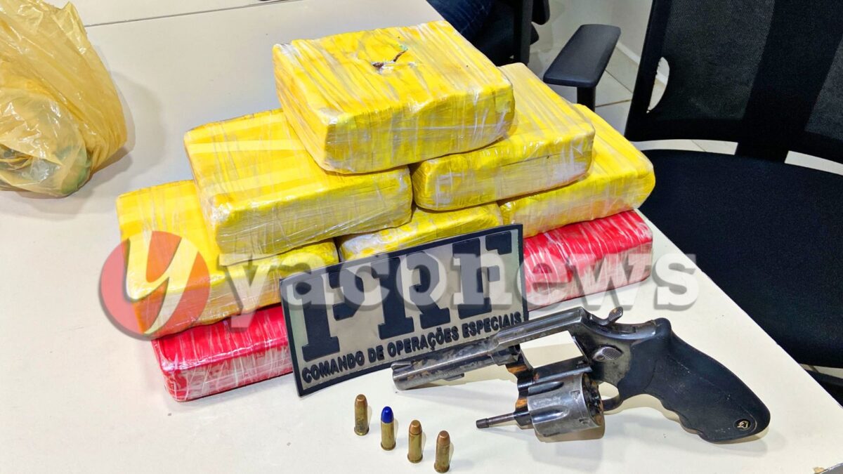 PRF apreende mais de R$ 150 mil reais em drogas e prende 3 suspeitos do crime com arma de fogo municiada em Rio Branco