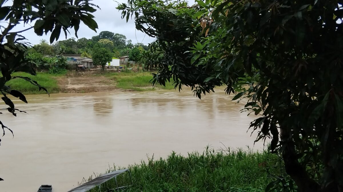 Rio Iaco sobe 1,14 metros em menos de 24 horas em Sena Madureira