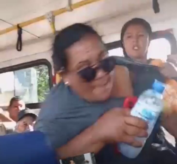 Briga dentro de ônibus em Rio Branco viraliza nas redes sociais