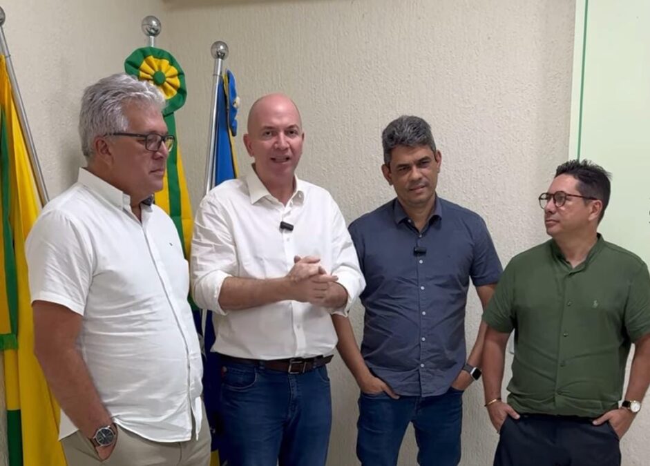 Prefeito Gerlen Diniz anuncia implantação de serviço de Hemodiálise em Sena Madureira