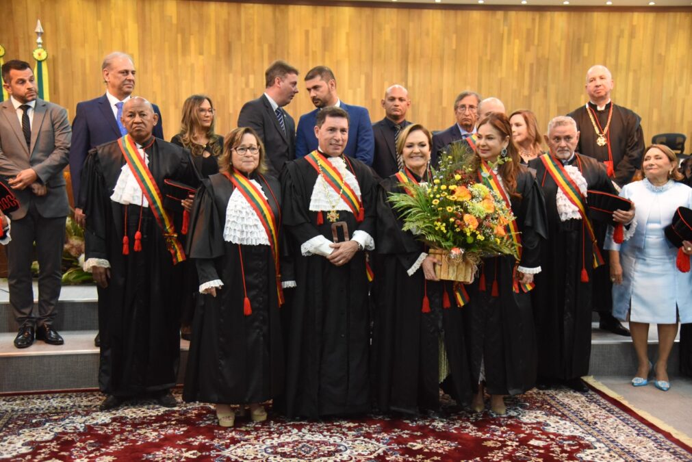 Nova diretoria do Tribunal de Justiça do Acre toma posse para o biênio 2025-2027