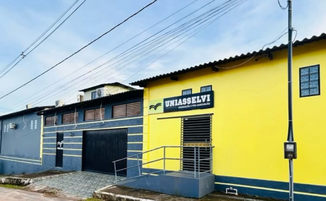 Uniasselvi responde a denúncias de alunos de Enfermagem em Sena Madureira