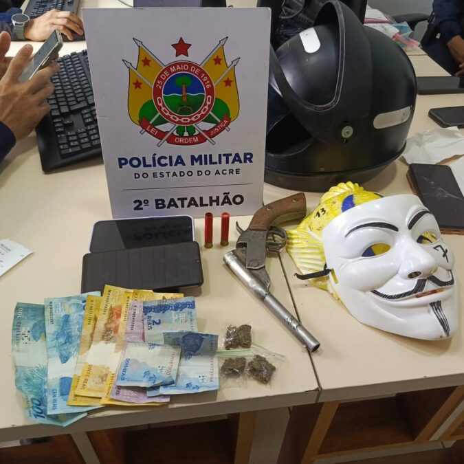 No segundo distrito, Polícia Militar encerra festa apreende arma de fogo e entorpecentes