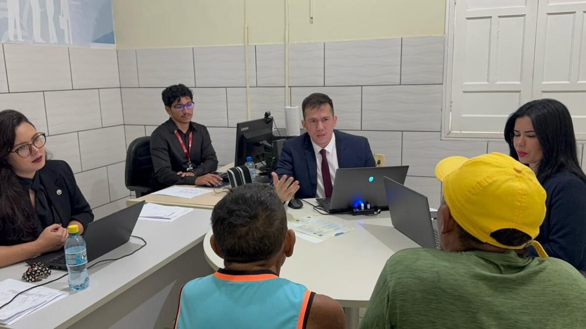 Judiciário do Acre concede registro de nascimento a idoso de 85 anos que nunca teve documentos
