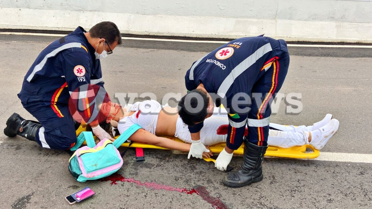 Estudante de enfermagem sofre grave acidente em cima do Elevado Beth Bocalom em Rio Branco
