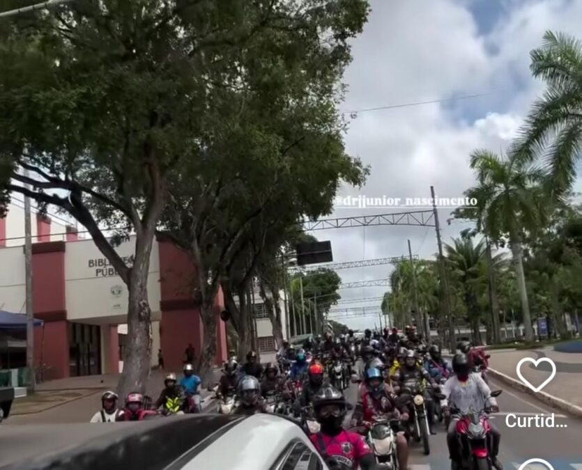 Motoboys protestam em Rio Branco após suposta agressão por policial civil