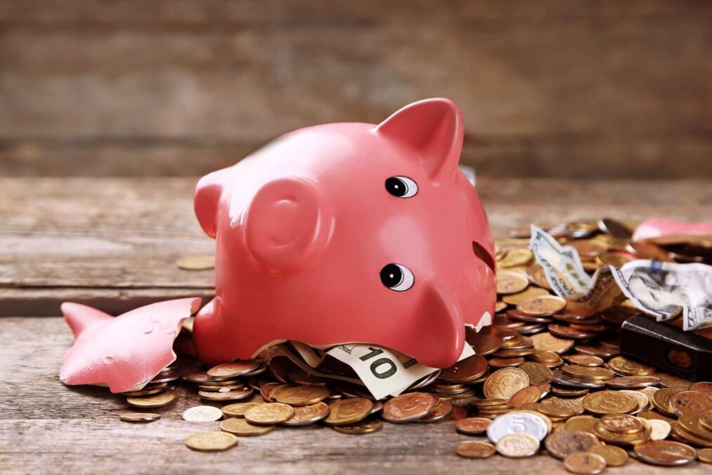 Poupança registra saldo negativo de R$ 8 bilhões em fevereiro com mais saques que depósitos