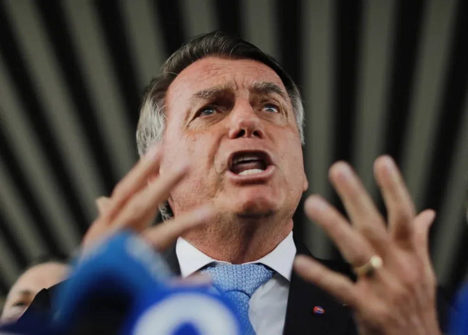Para 49%, Bolsonaro teve envolvimento em plano de golpe em 2022, aponta Quaest
