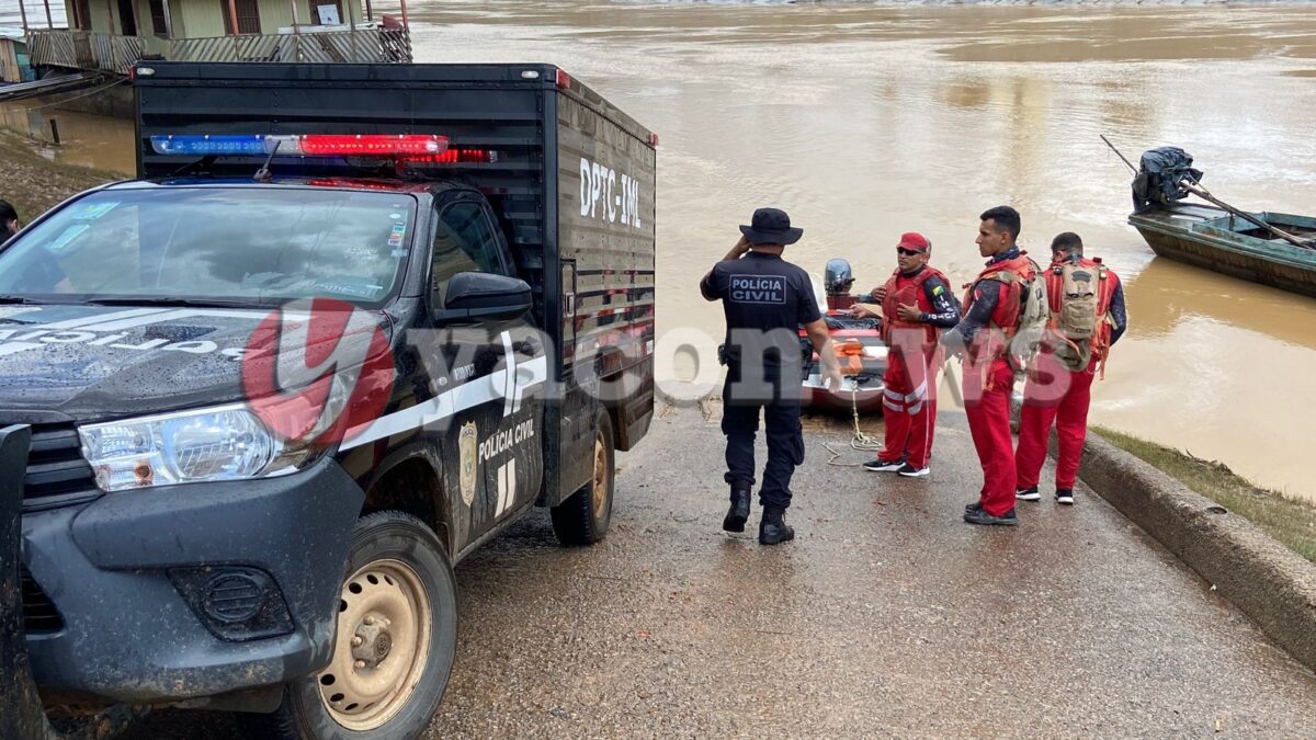 Corpo de Bombeiros resgatam corpo de homem encontrado dentro do Rio Acre